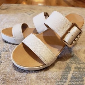 Dr. Scholl's sandals - size 7- NWOT